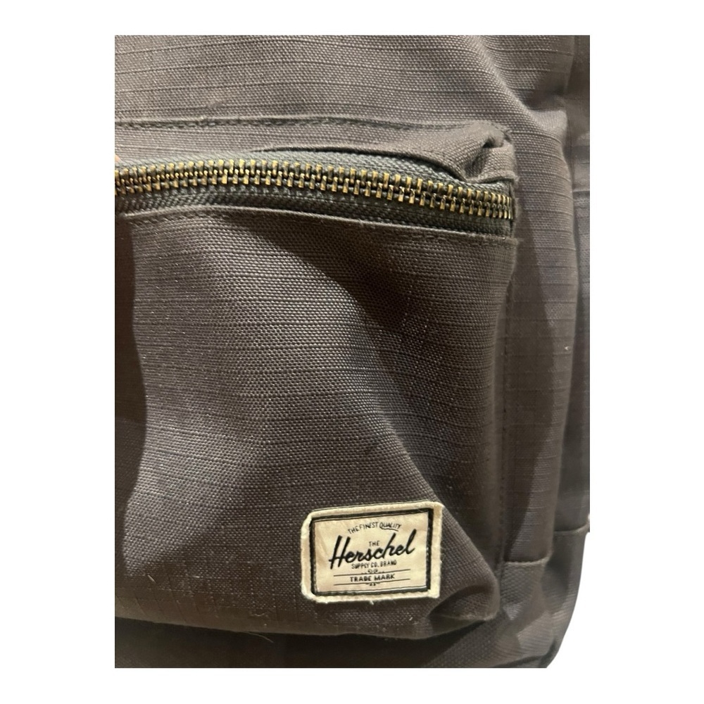 Herschel Supply Company Grey Backpack - Back to School Casual - Picture 3 of 5
